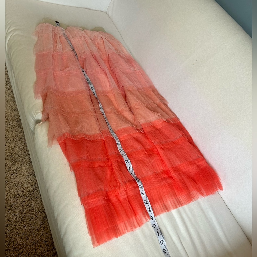 Ombré pink full length tulle skirt. - Picture 7 of 9